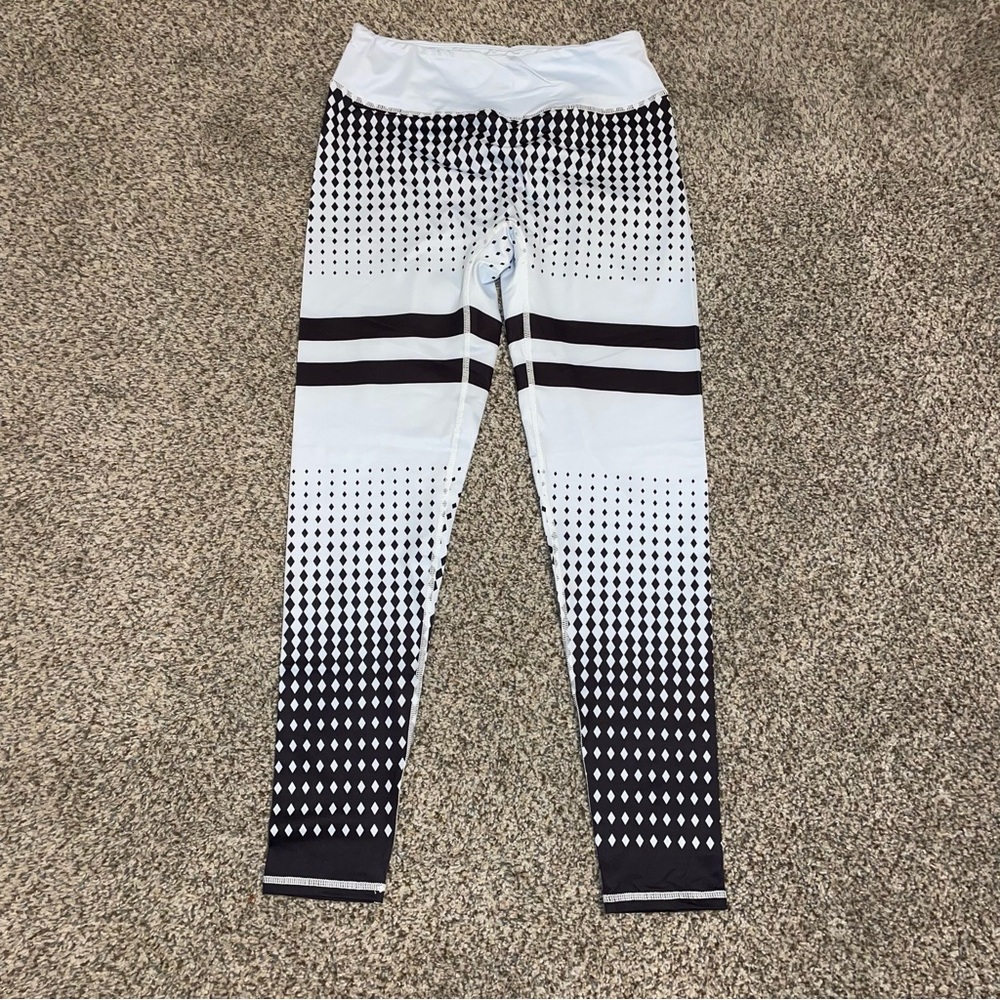 Flamingo Geo Print Leggings Size M